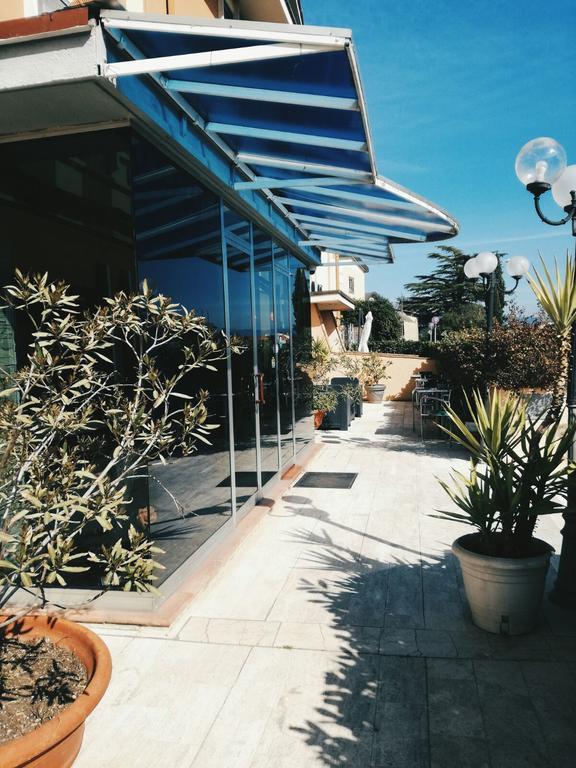 Hotel Astoria Altopascio Exterior photo